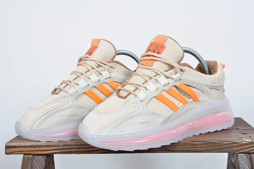 کفش adidas